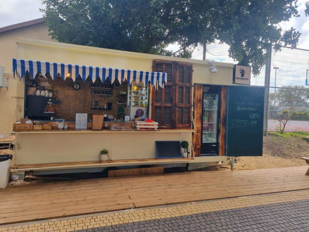 עגלת קפה קפה בכפר משמר השבעה ראשי