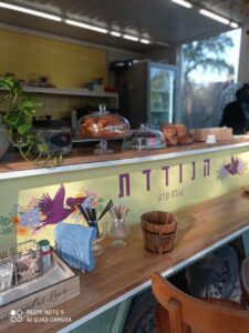 עגלת קפה הנודדת בית אלפא 9