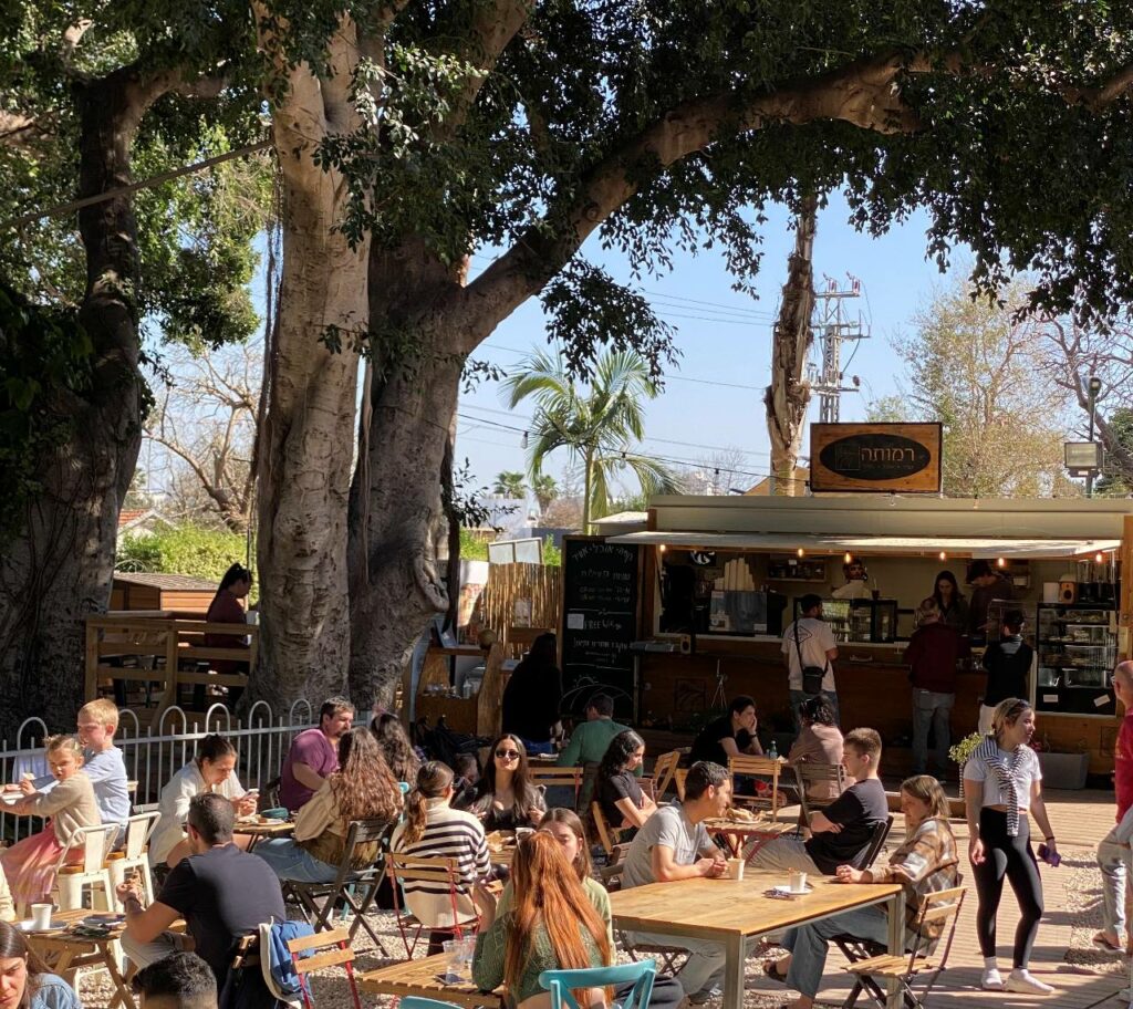 רמותה עגלת קפה רמות השבים ראשי