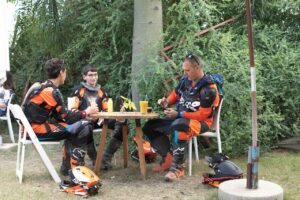 יענקלה עגלת קפה קיבוץ הזורע 4