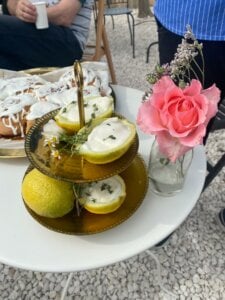 עגלת קפה פלורין תמונה של קינוח