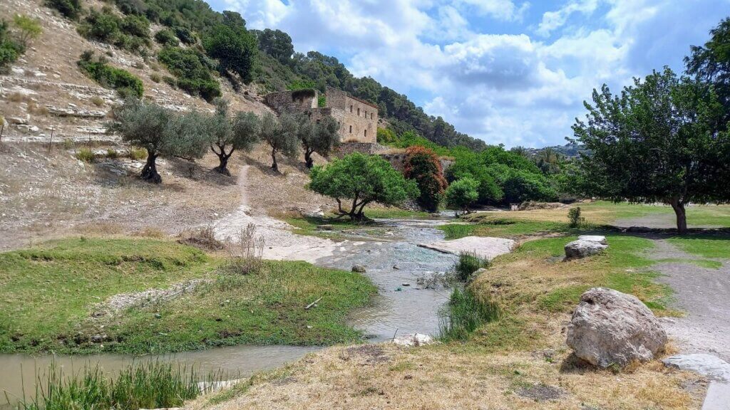 עמק יזרעאל מקומות לטיול תמונה של נחל ציפורי