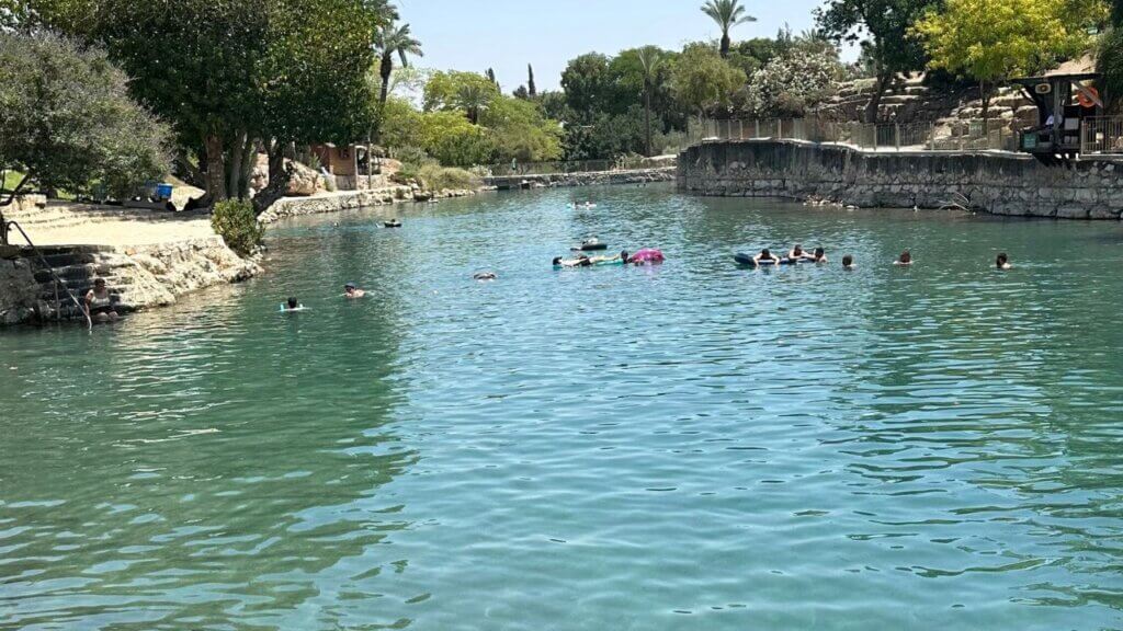 טיול לעמק המעיינות תמונה ראשית